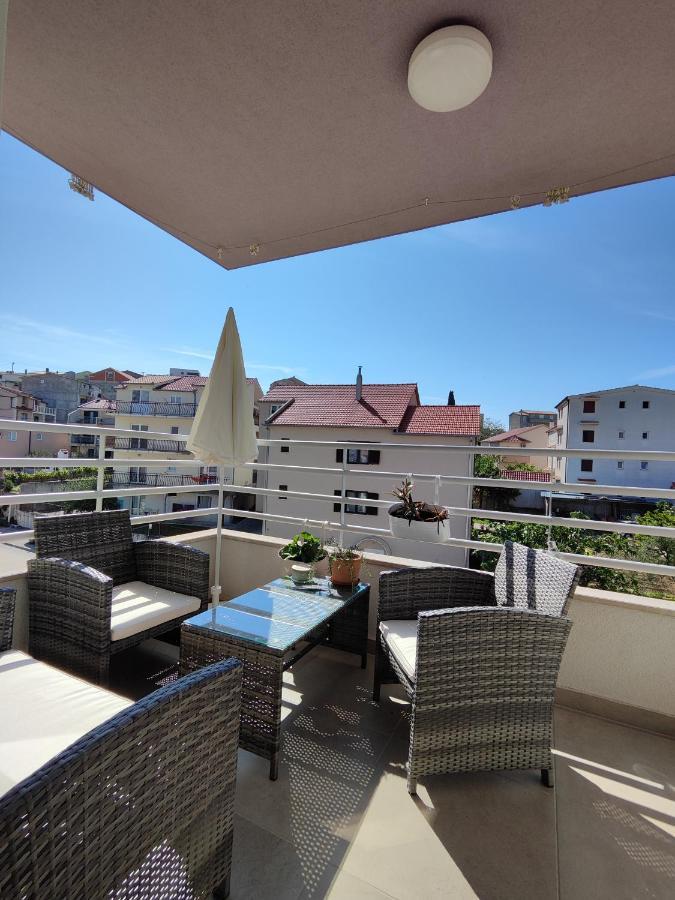 Lucy Apartment Split Luaran gambar