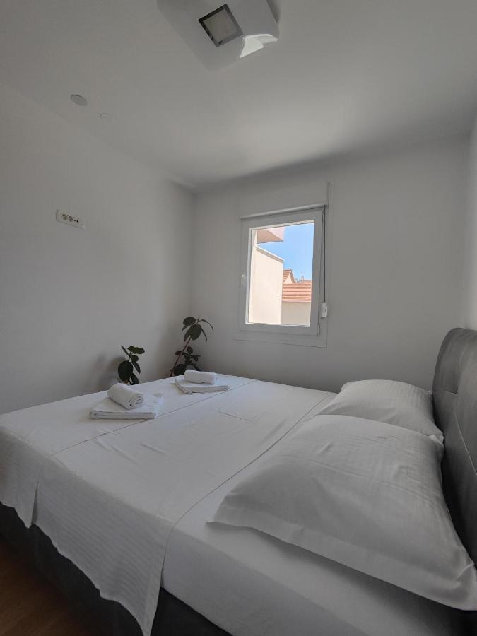 Lucy Apartment Split Luaran gambar